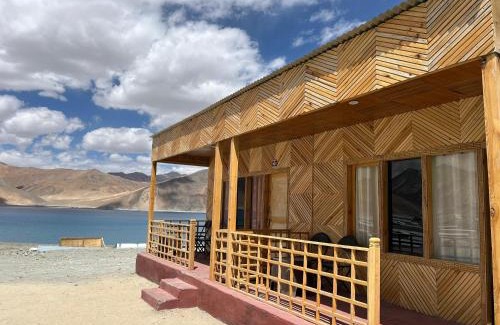 Leh Resort | Pangtso Cottage Pangong