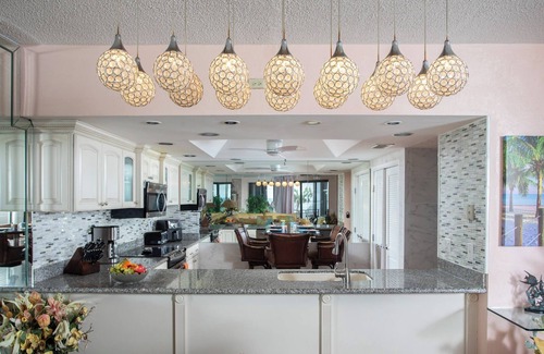 Midtown Condo | Panoramic 3BR/3BA Condo - Direct Beach Ocean Front