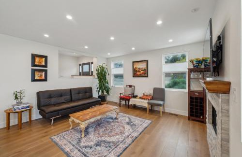 El Granada House | Panoramic Ocean Views Modern Coastal Escape home