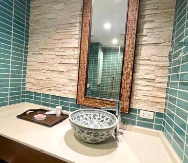 Bang Bao Bay Apartment | Panoramic sea view, 1 bed flat