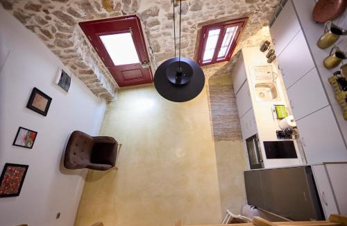 Agios Georgios Sykousis House | Pappoudiko Myrto's Residence