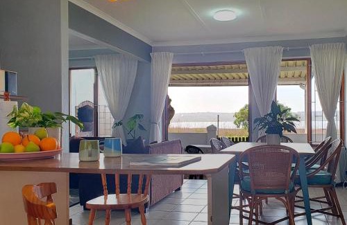 Aston Bay Apartment | Paradise Beach Cottage