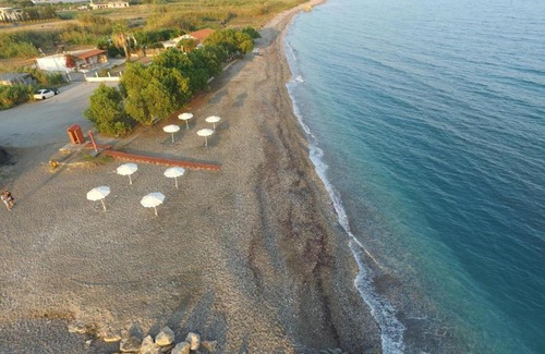 Kremasti Apartment | Paradise Family Home