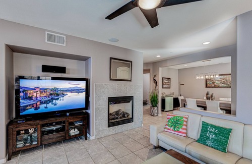 Terra Lago Villa | Paradise on a Lake/Private Pool and Spa