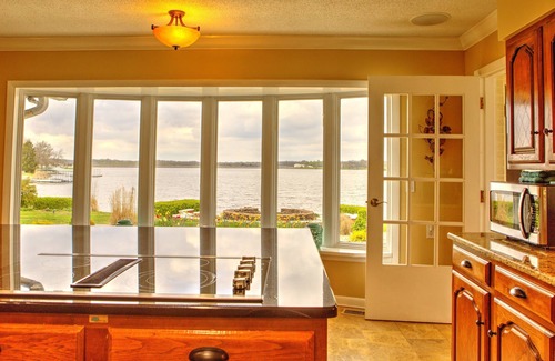 Marion House | Paradise On The Lake ~ Luxurious Peninsula Property ~ Best View On The Lake!