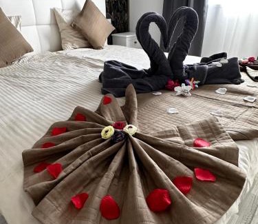 Maspalomas Hotel | Paradise Resort - FKK Swinger & Nudist Couples Only