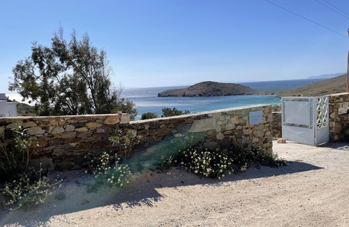 Delfini House | 'Paradise' says Cnn - 2 Bed Villa in Delfini Bay