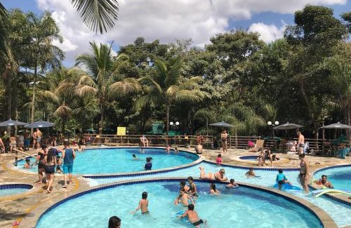 Pousada do Rio Quente Apartment | Paradise Temporada Cobertura 4 Quartos com Jacuzzi e Churrasqueira no Thermas Paradise - Rio Quente