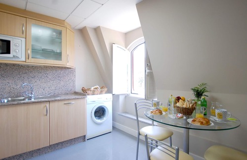 Mondariz-Balneario Apartment | Paraiso del Agua Apartment with Pool in Mondariz Balneario