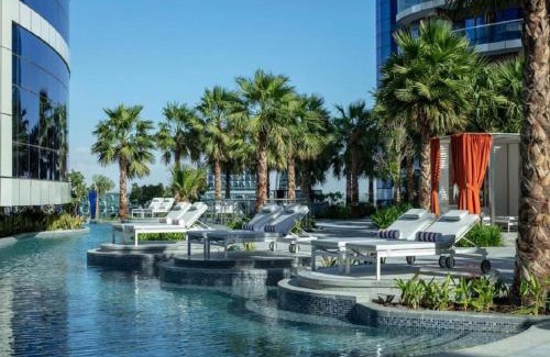 Business Bay Apartment | Paramount Hotel flat with Amazing Burj Khalifa View