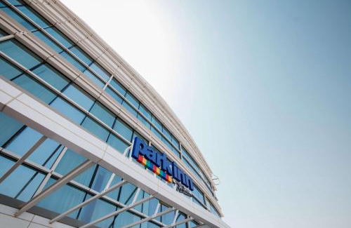 Motor City Hotel | Park Inn by Radisson Dubai Motor City