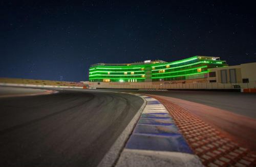 Motor City Hotel | Park Inn by Radisson Dubai Motor City