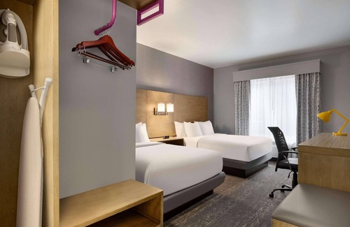 Florence Hotel | Park Inn by Radisson Florence, SC