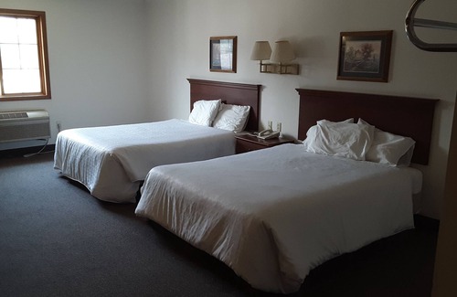 West Bend Hotel | Park View Inn & Suites and Conference Center