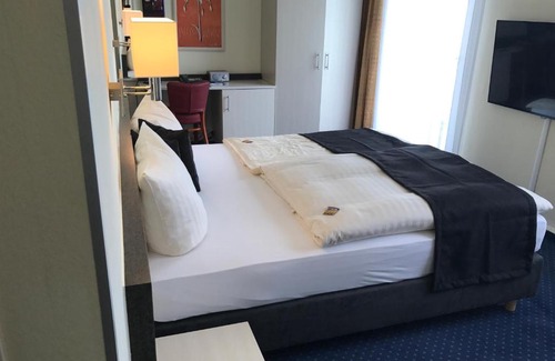 Neubrandenburg Hotel | Parkhotel Neubrandenburg