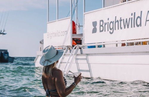 Key West House | Parking Pool Dock - Shellstone House