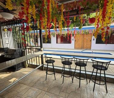 Canton Parrita Apartment | Parrita Hotel 3 Diamond Beach House