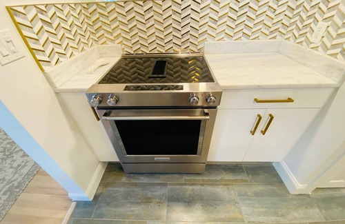 Pass-a-Grille House | Pass-A-Grille Luxury Pool Sleeps 10