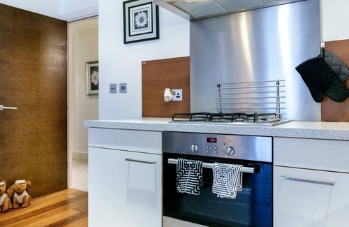 Cathedral Quarter Apartment | Pass the Keys | Cathedral Quarter | City Centre | Walk Everywhere