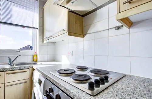 Crays Hill Apartment | Pass the Keys | Cosy and comfortable flat