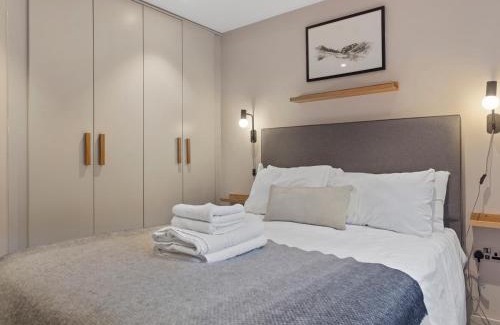 Backbarrow Apartment | Pass the Keys Exceptional 3 Bedroom River View Apartment