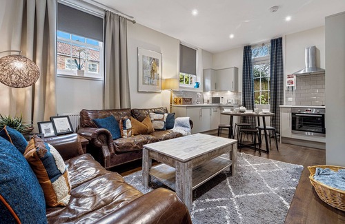 York House | Pass the Keys | No. 5 - Chestnut Cottage