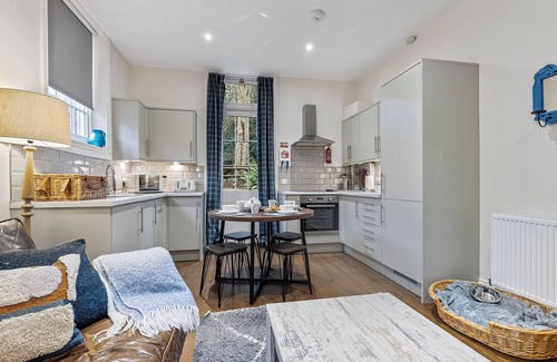 York House | Pass the Keys | No. 5 - Chestnut Cottage