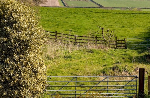 Wilton House | Pass the Keys | Warm Welcoming Countryside Home