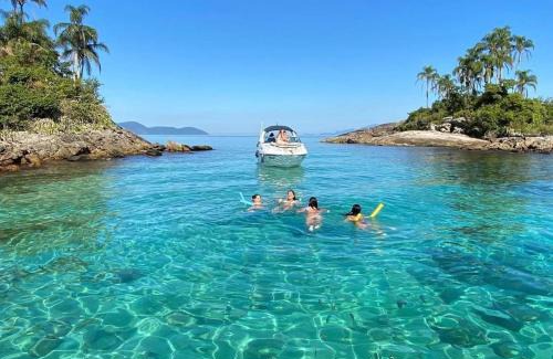 Verolme Boat Rental | Passeio de Lancha em Angra dos Reis