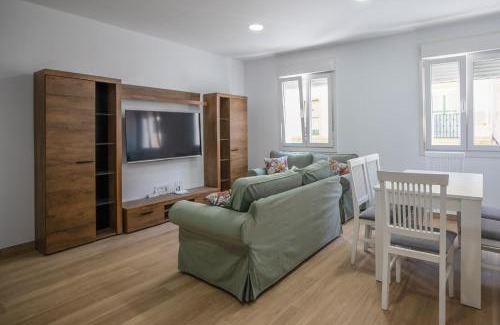Algeciras Apartment | Patio Cuarenta 1A