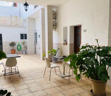 Valle de Abdalagis Apartment | Patio de Los Barberos 2