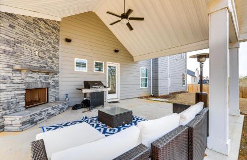 Sharpsburg House | Patio with Fireplace Spacious Sharpsburg Home!