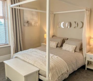 Cullercoats Apartment | Paupies Place Seaside Stay