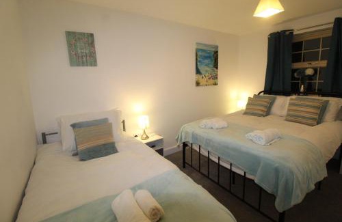 Sutton-in-Ashfield House | Pavement House