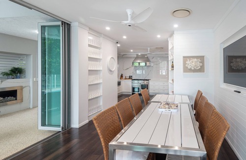 Hamilton Island Apartment | Pavillions 6, Pavilions 6 on Hamilton Island