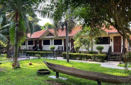 Uthai Thani Resort | Payamai Resort