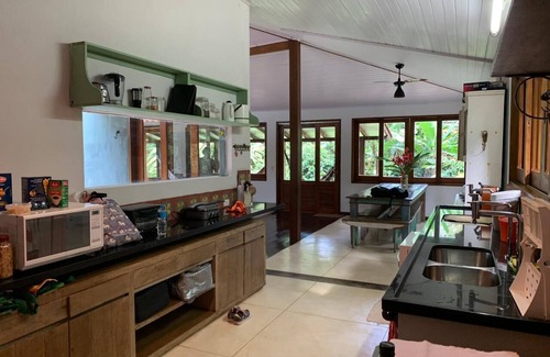 Barra do Una House | PEACE AND COMFORT: HOUSE FOR 10 ON THE BARRADO UNA WATERFALL FARM