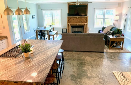 Vass House | Peace and Quiet at Twin Oak Acres