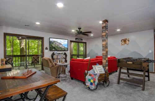 Brevard House | Peace of Heaven in Connestee