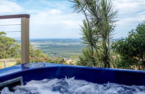 Pointer Mountain House | Peace & privacy on mountain topnSpectacular rural & coastal views