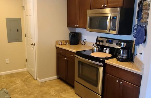 Kaiser Condo | Peaceful 1st floor lakeside condo minutes from Osage Beach and Ozark State Park