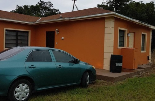 Rokers Point House | Peaceful 2 Bedroom Private Home In Tranquil Forest Exuma