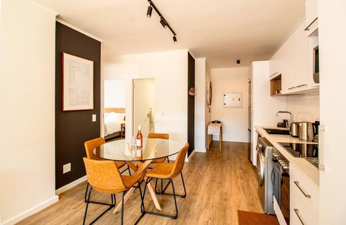 George Central Apartment | Peaceful 2BR Apartment in George with Views