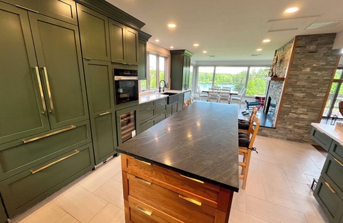 Swan Lake House | Peaceful 4-bedroom escape to Bethel Woods with WiFi, AC, lake view