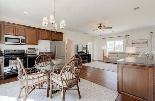 Ballentine Apartment | Peaceful, 5 Acres, minutes to Lake Murray, Restaurants and Shopping