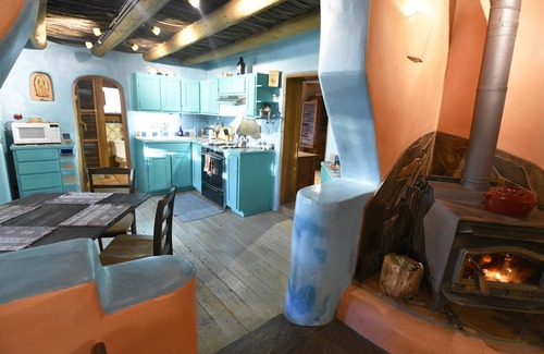 Arroyo Seco House | Peaceful Adobe w Jacuzzi, Walk To Arroyo Seco, Pets Welcome