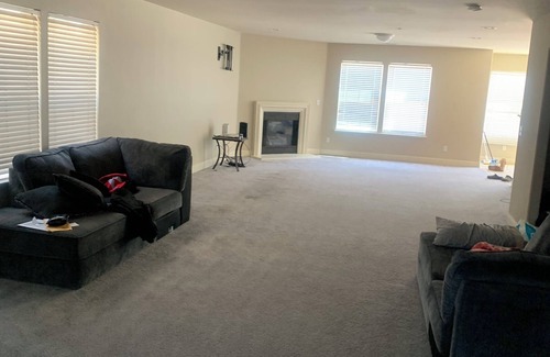 Merced House | Peaceful and Clean in Merced California