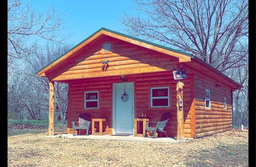 Cuba Cabin | Peaceful and quiet cabin with keypad entry for convenient self check in.