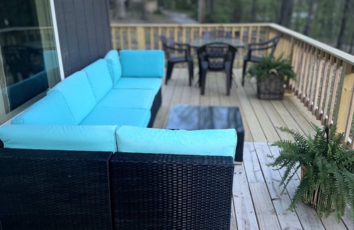 Benton Cabin | Peaceful and secluded getaway in Saline County