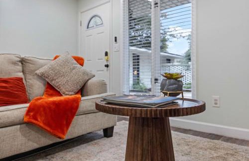 Columbus Apartment | Peaceful APT by Lakebottom w Arcade 8mi Ft Moore